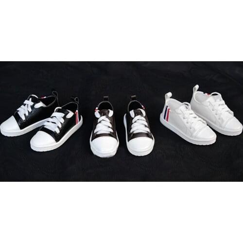 D01-P012 children handmade toy 1/3 1/4 Doll Accessories BJD/SD doll Flat casual shoes sneakers 1pair