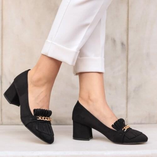 Mio Gusto Brand SHARON, Black and Red Colors, 5Cm Heel, high Quality , shoes for women , designer shoes , ladies flat shoes