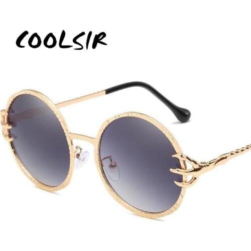 COOLSIR Skull Claw Round Sunglasses for Women Fishion 2019 Trending Product Gothic Sun Glasses Gold Metal Frame Shades