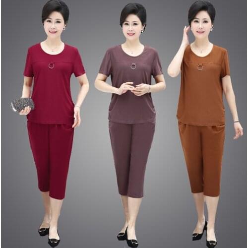 Leisure Womens Suit New 2020 Summer 2 Piece Set Short Sleeve T-shirt Tops + Pants Cotton Silk Sets Ladies Plus Size Sportsuit