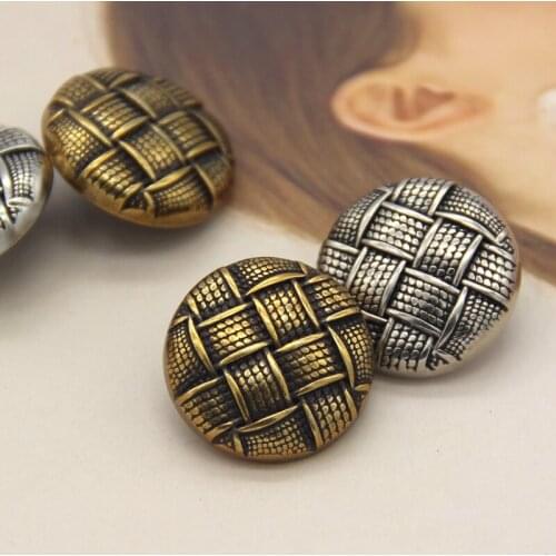 6pcs Vintage Round Bronze Gold Metal Buttons For Clothes Women Blouse Sweater Jacket DIY Decorative Sewing Accessories Wholesale