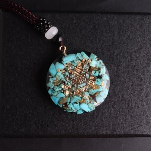 1Pc Chakra Natural Turquoises Orgonite Round Pendant Reiki Healing Energy Sacred Sri Yantra Protection Necklace HandMade Jewelry