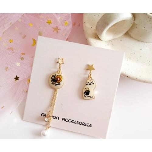 Japanese Lovely Funny Cat Clip On Earrings Asymmetrical Cute Sleeping Cat Clip on Earrings Without Piercing for School Girls