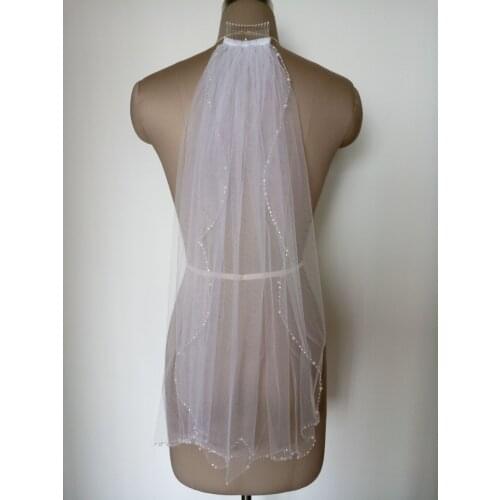 NIXUANYUAN 100% Real Picture 2021 Bridal Hand Veils Cathedral Beaded Veil Lace Wedding Veu De Noiva Longo Wedding Veil with Comb