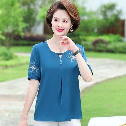 Fashion Floral Embroidery Tee Tops Pullover Ladies Silk Satin T-shirts Plus Size XL-5XL Short Sleeve Vintage Casual Loose Tshirt