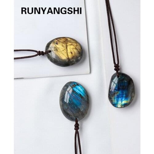 Natural Labradorite Pendant Necklaces Men Energy Quartz Necklaces Stones Ornament Moonstone Send Random