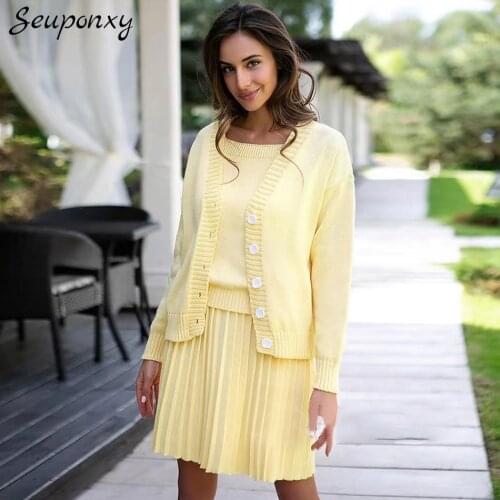 High Quality Autumn WomenS Knitted 3 Three-Piece Set 2021 Sexy Vest + Single Breasted Short Coat + Pleated Skirt Casual Set