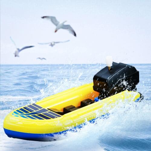 Speed Boat Ship Wind Up Toy Clockwork Toys Float In Water Kids Toys Classic Summer Shower Bath Toys for Children Boys Gifts