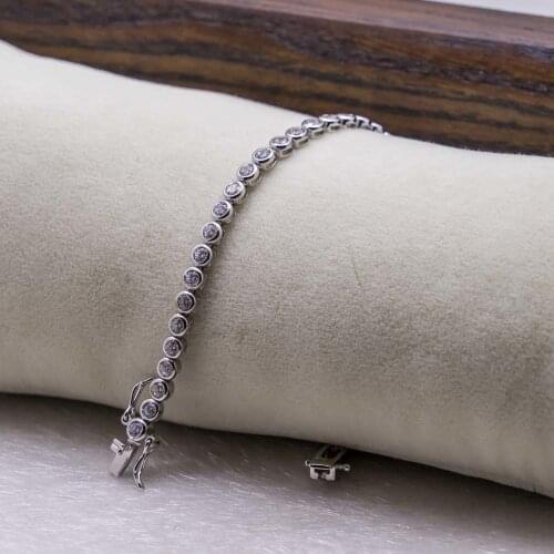 925 Sterling Silver Bracelet with Zircon Stone and Waterway Design