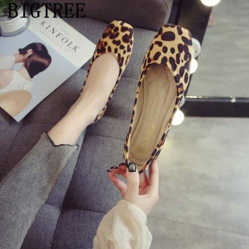 Leopard Shoes Flat Shoes Women Luxury Shoes Women Designers Fashion Slip On Feminino Sepatu Wanita Korea Scarpe Donna Zapatos