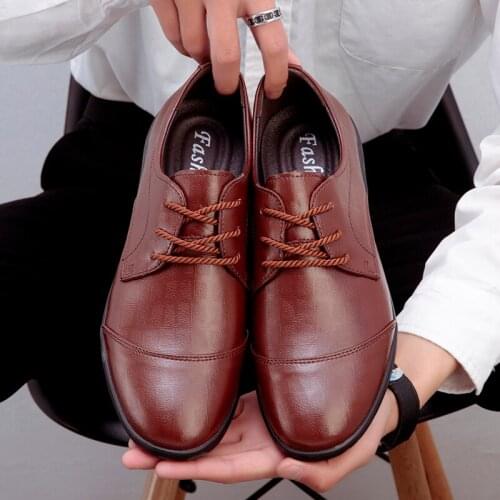 Mens casuales shoes man 2020 sapato fashion sapatos causal casual sneakers shoe zapatos hombre informales leisure loafers cuero