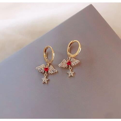 2021 new angel wings fashion sense French web celebrity personality temperament ear buckle simple design sense of earring