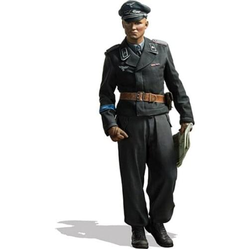 1/35 resin figure soldier model armor Lieutenant Herman package GK white model hand to do World War II military 125