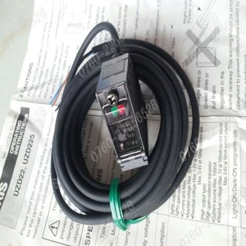 Free shipping high quality 100% new Panasonic sensor UZD225 photoelectric switch sensor brand new original authentic spot