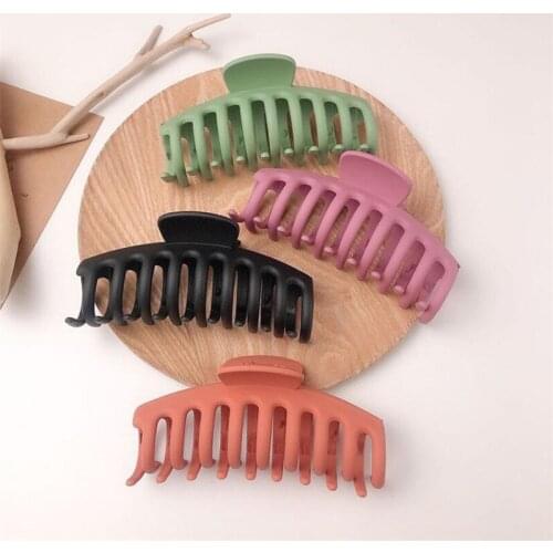 1PC Korean Solid Large Hair Claws Elegant Acrylic Hairpins Barrette Crab Hair Clips Headwear for Women Girls Hair Accessories