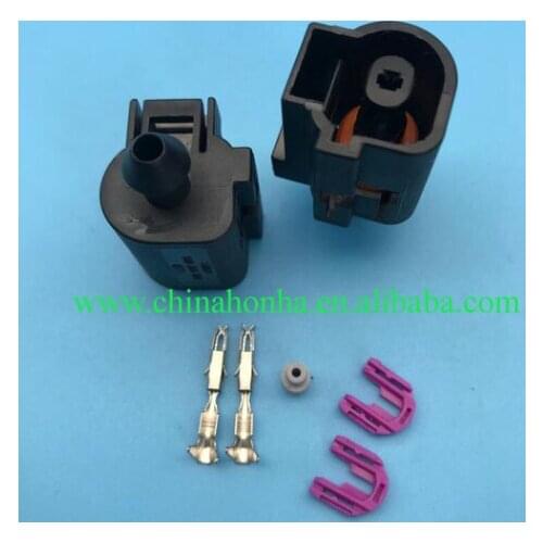 Free shipping 50/100 pcs 1 Pin/Way 1J0 973 081 1J0973081 STECKER Oil Pressure Sensor Connector Plug with wire or without wire
