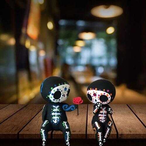 Sugar Skull Couple Statue Cute Resin Craft Sculptures Skull Resin Flower Wedding Decoration Vintage Home Decor Ornament