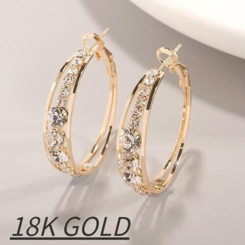 CHUHAN Piercing Earrings