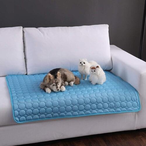 Pupy Pet Cooling Mat Pad Summer Cats Dogs Beds Mats Various Colors Pet Ice Pad Cool Cold Silk Moisture-Proof Cooler