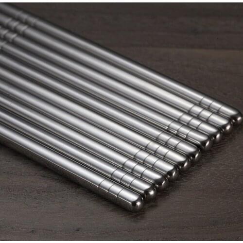 5 Pairs Chinese Metal Chopsticks Non-slip Stainless Steel Chop Sticks Set Reusable Food Sticks for Sushi Hashi Baguette