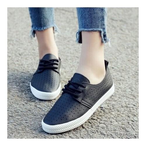 2020 New Women Hollow Out Flat Sneakers Lace Up Breathable Simple Ladies Casual Comfortable Fashion New Autumn Female Walking Bo