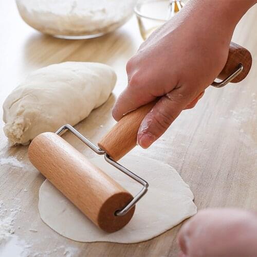 Hot Sale Rolling Pin Pastry and Pizza Baker Roller Wooden Baking Crush Nuts Crackers Cookies Kitchen Utensils