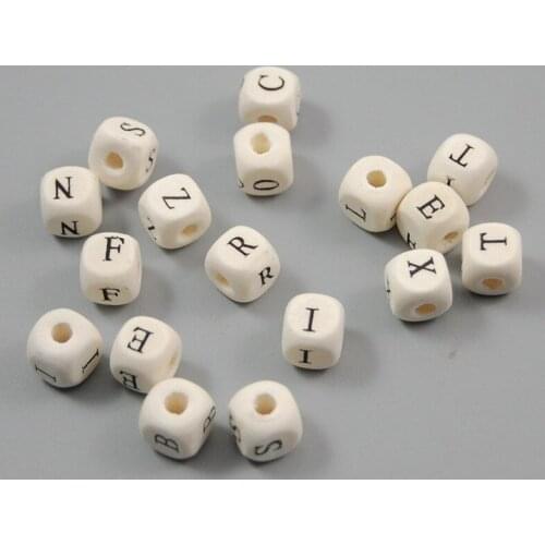 100pcs 10x10mm Wooden Beads Natural Color Square Wooden Beads Wooden Loose Beads with Initial Letter for DIY Projects