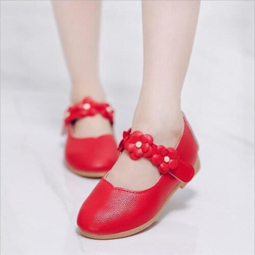 Girls Princess Leather Noodles Shoes 2020 summer For Children Dress Shoes Flowers Fashion Red Wedding Big Kids Soft Flat Shoes