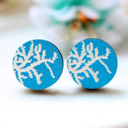 Unique 3D Flower Embossed 16mm Round Coloured Drawing pattern Laser Cut wood Cabochon DIY for Rings, Earring,Brooch,Necklace