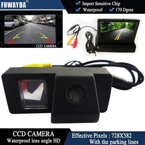 FUWAYDA Color CCD Car Rear View Camera for TOYOTA LAND CRUISER 200 LC200 / Toyota REIZ 2009 + 4.3 Inch foldable LCD Monitor HD
