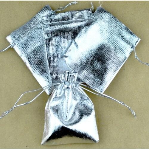 Wholesale 50pcs/lot Silver Satin Gift Bag 7x9cm Drawable Wedding Goodies Jewelry Packaging Bags Small Christmas Gift Bags