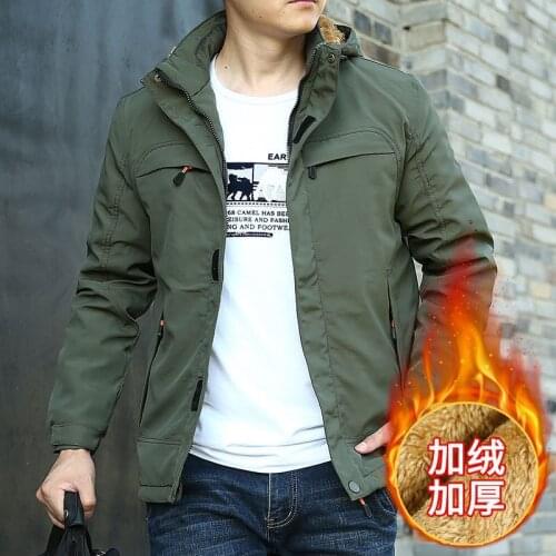 Fashion Men Plus Velvet Winter Outdoor Jackets 2021 Thick Warm Cotton Padded Coats Mens Windproof Hiking Coat Windbreaker Jacket