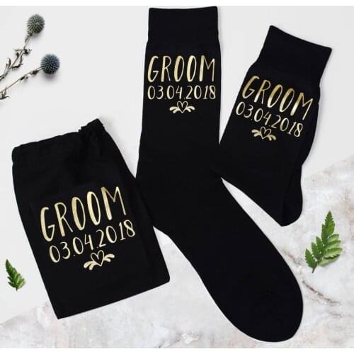 Personalized Name and Date Groomsman Socks Wedding Party Gifts Favor Custom Father of the Bride Best Man Wedding Sock with Bags