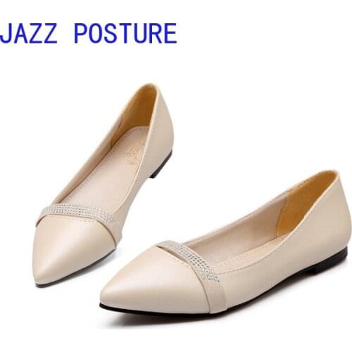 Womens flat shoes Lovely flat shoes Womens waterproof loafers Pointed womens loafers Black autumn womens loafers 2020 q591