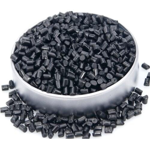 Concentrated black masterbatch for plastics for injection molding granulation and film blowing