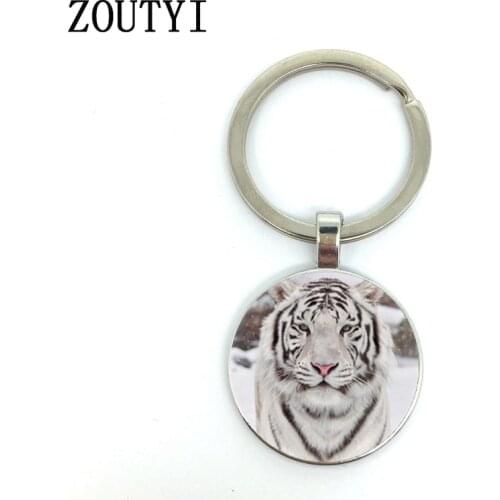 New / hot, charming white tiger totem, mens and womens key chain quality car pendant, convex glass key ring