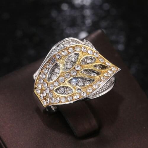 Luxury Female White Crystal Stone Ring Vintage Yellow Gold Color Wedding Rings For Promise Zircon Big Engagement Ring