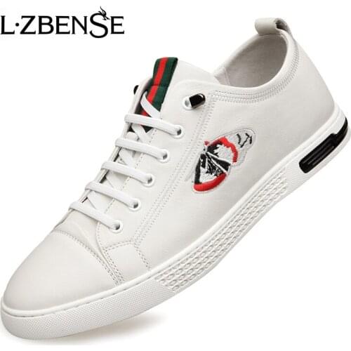 Mens white shoes Cowhide Leather Casual lace-up Shoes Men Flat Shoes For Solid Breathable Loafers male moccasins loafer shoes