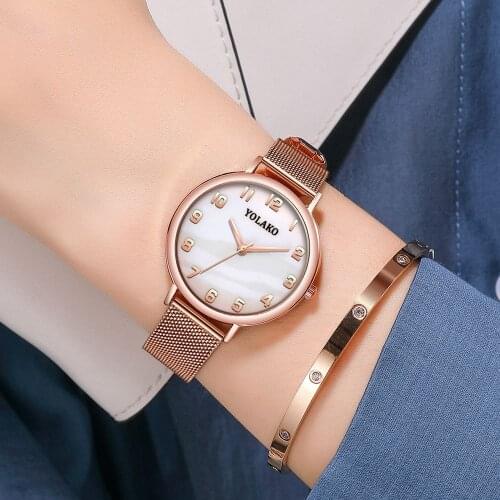DOOBO Fashion Women Watches