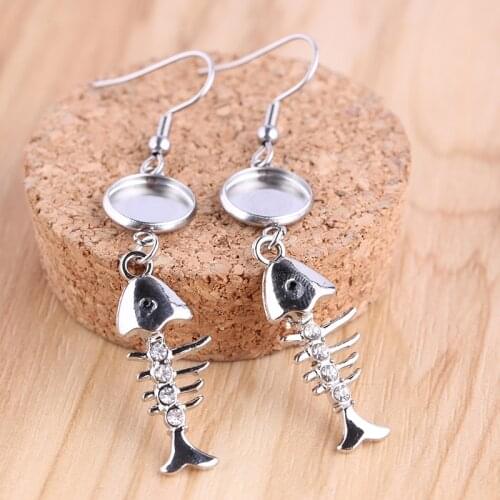 Onwear 5pairs 10mm cabochon earring base with rhinestone fish bone charms diy dangle blank earrings bezel settings for jewelry