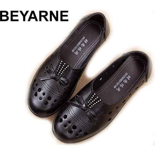 BEYARNE2020 Fashion Ballet Summer Flower Printing Women PU Leather Shoes Woman Flat Flexible Nurse Pea Loafers Hollow Out