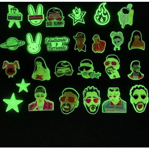 1pcs Glow in The Dark Croc Charms BIJZ PVC Noctilucence Accessories Decoration Bad Bunny for Clog JIBZ Button Charm