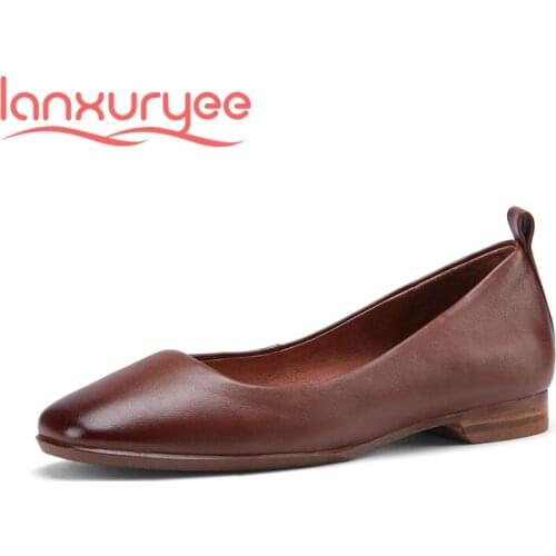 Lanxuryee full grain leather high quality brand shoes round toe low heel breathable cozy young lady daily wear women pumps L51
