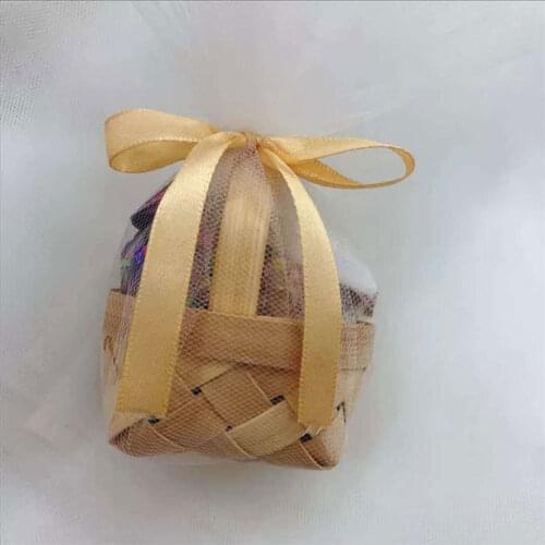 Super Cute 6pcs Rattan Storage Mini Basket Candy Box Pouches Net Yarn Red Bow for Guest Children Birthday Gift Box Event Party