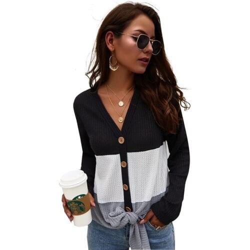 Long Sleeve Sweater Fall/winter Fashion New V-neck Color Stitching Coat Size S To XL Thin Type Comfortable Knitting Clothes