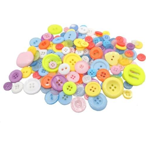 50/100g Four HolesRandom Mixed Color Round Wood Flatback DIY Wooden Buttons Sewing Dolls Crafts Garment Accessories Round Resin