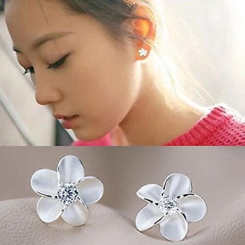 1 Pair Jewelry Accessories Flower Shaped Woman Ear Studs Color Silver Color