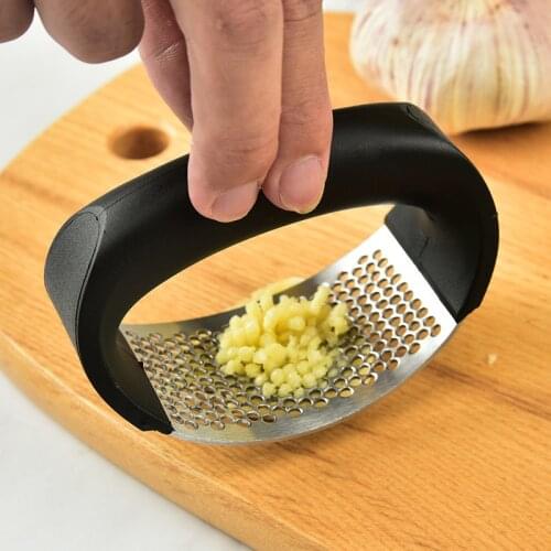 1pcs Garlic Press Stainless Manual Garlic Mincer Chopping Garlic Tools Curve Fruit Vegetable Tools Kitchen Gadgets