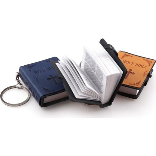3Color Random Delivery Mini Bible Keychain English Version Religious Christian HOLY Bible KeyChain Charm Gift Souvenirs