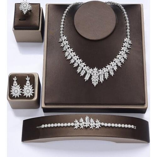 Jewelry Sets HADIYANA Dubai Fashion Leaf Design For Women Wedding Jewelry High Quality Cubic Zirconia CNY0059 Conjunto de joyas